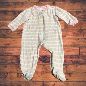 5 for $25🔥12M Marque Baby Pink & White‎ Striped Footsie Pajama Romper